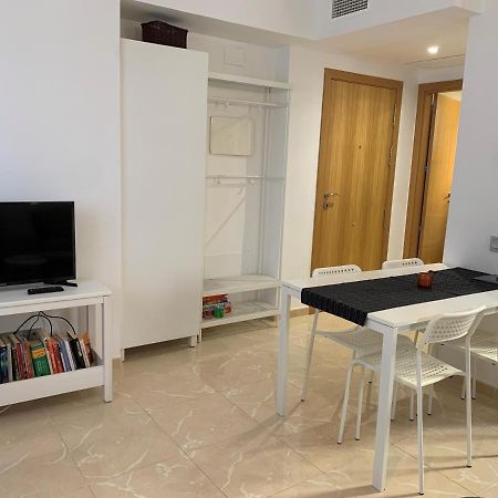 Apartamento En Primera Linea De Mar L'Ampolla Exteriör bild