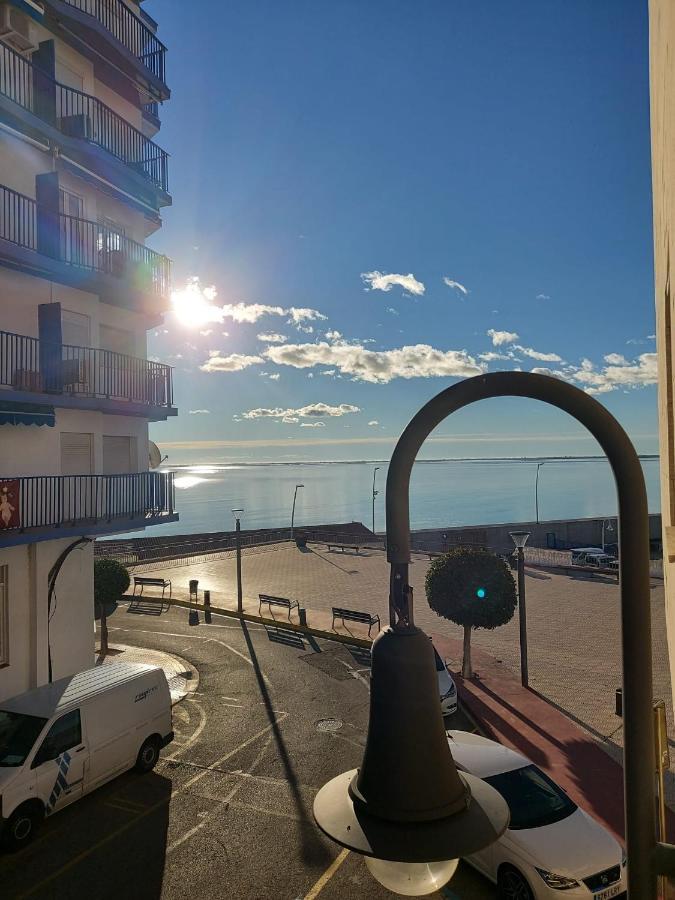 Apartamento En Primera Linea De Mar L'Ampolla Exteriör bild