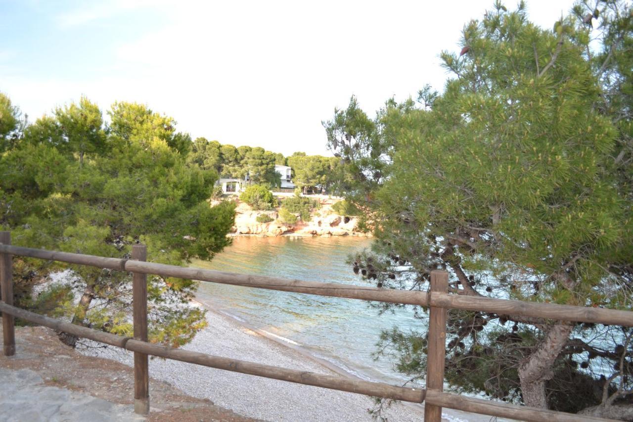 Apartamento En Primera Linea De Mar L'Ampolla Exteriör bild